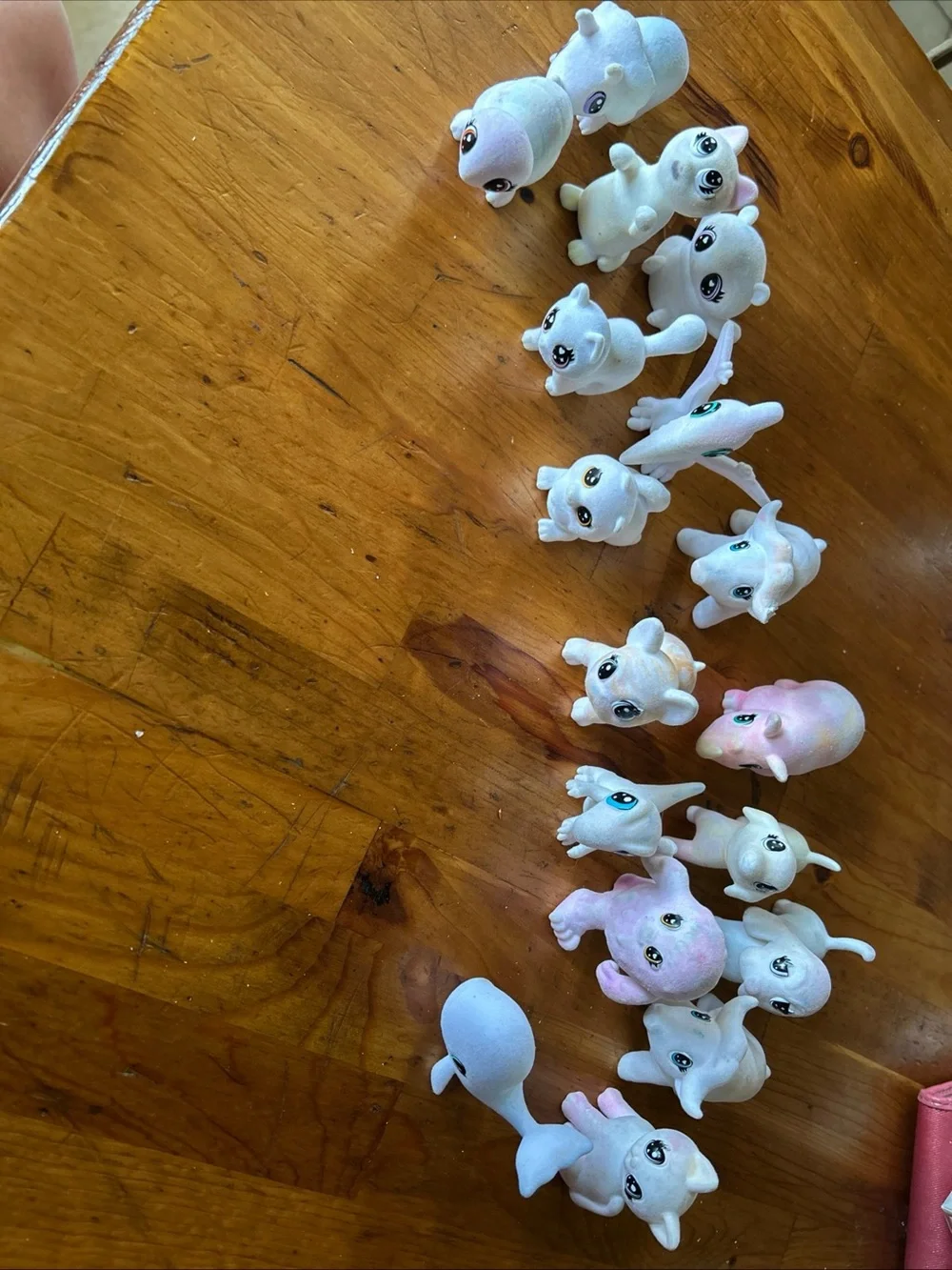 Crayola Pastel White and Light Pink Small Pet colorable Figurine Lot of 17